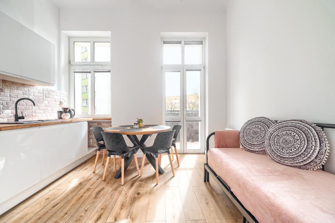 דירות שצ'צ'ין Margi Eos Apartament Large & Balcony מראה חיצוני תמונה